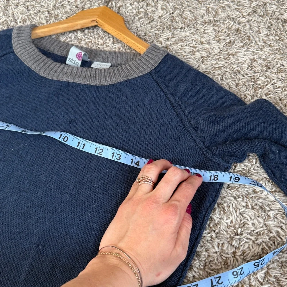 Stio Crew Neck Sweater Merino Wool Blue and Gray size Medium - Picture 13 of 14